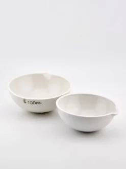 Parownica porcelanowa z wylewem